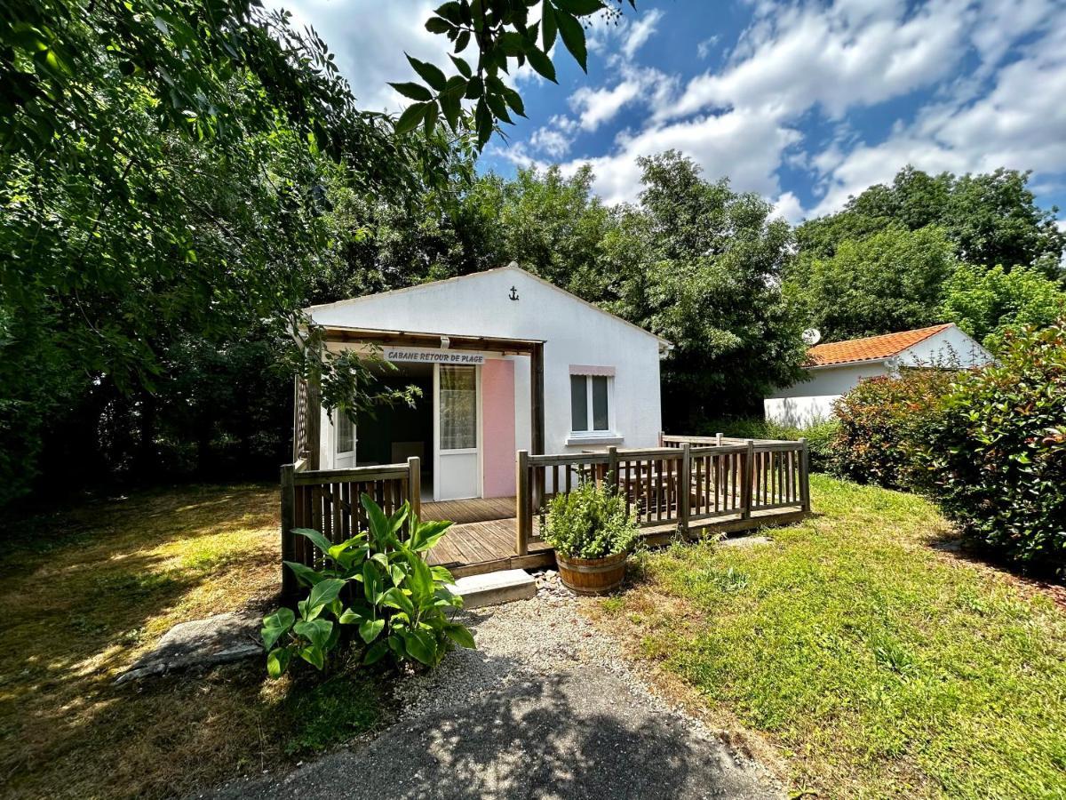Les Cabanes Du Lac Vandre Экстерьер фото